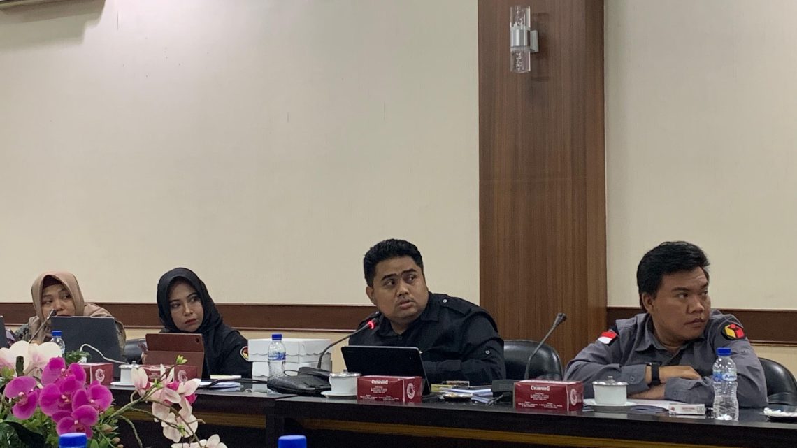 Bawaslu Jember Enggan Disumpah, Ketua Pansus Pilkada: Bukan Sumpah Jabatan 1 Bawaslu Jember.