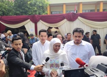 Khofifah.