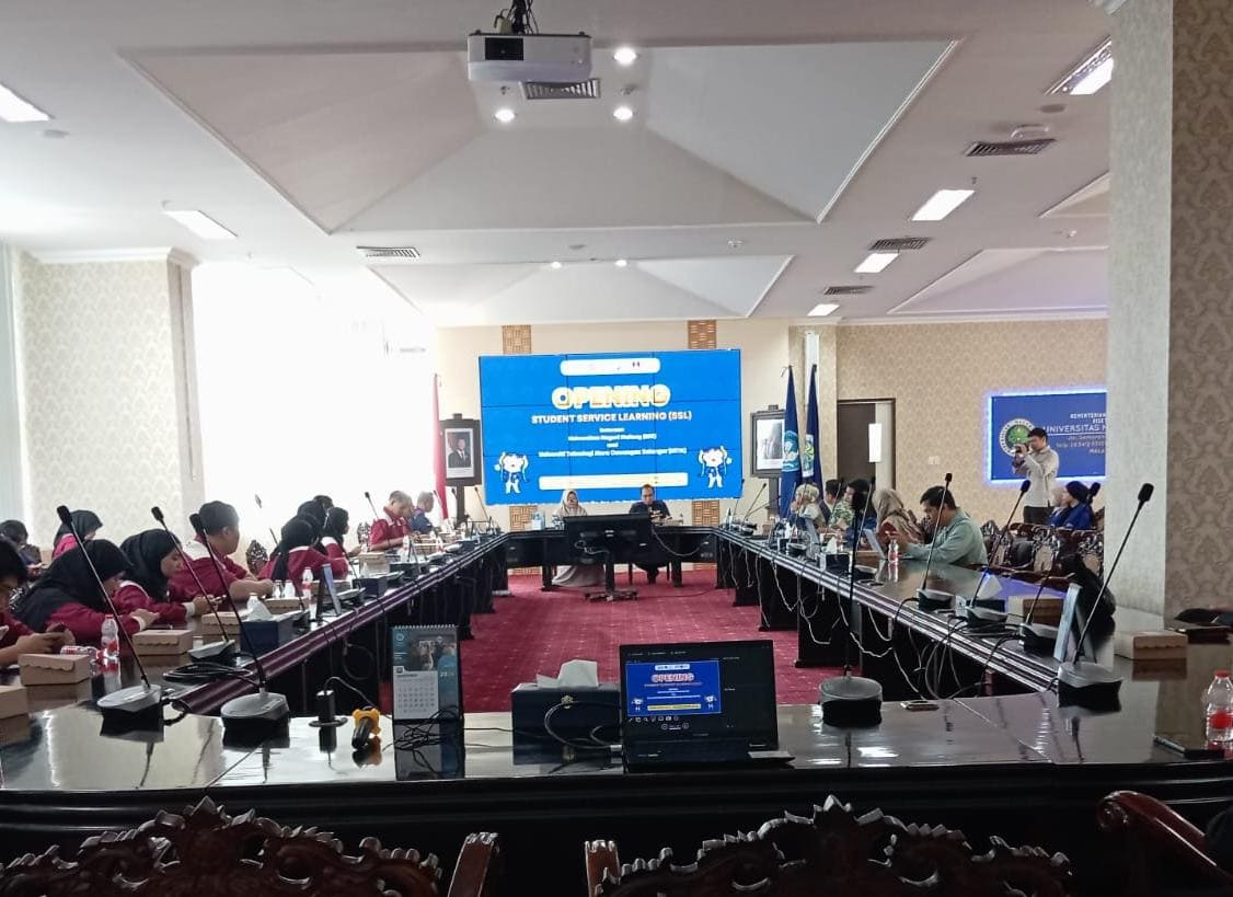 Bangkitkan Potensi Desa, UM dan UiTM Malaysia Berangkatkan Puluhan Mahasiswa SSL di Malang 2 Mahasiswa SSL.