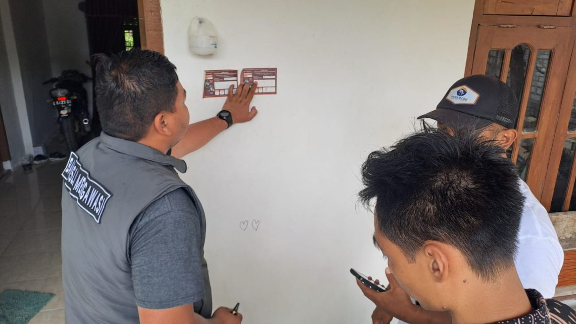 Hak Pilih Warga Tuban Terancam Akibat Kesalahan Data, Harusnya Masuk Daftar Pemilih Tapi Dinyatakan Meninggal Dunia 1 coklit