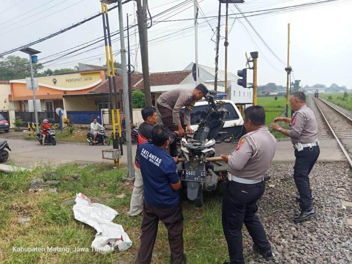 kecelakaan dengan kereta api