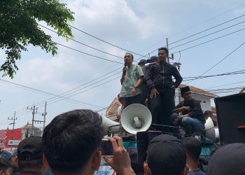 Demo KPU Jember