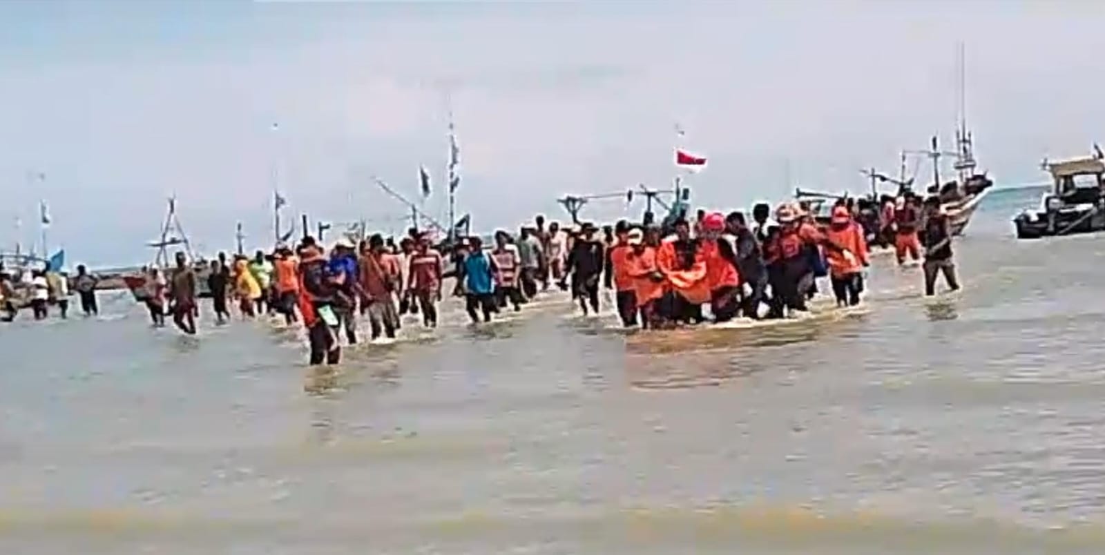 Nelayan Hilang di Laut Tuban Ditemukan Tidak Bernyawa 6 nelayan tuban 1