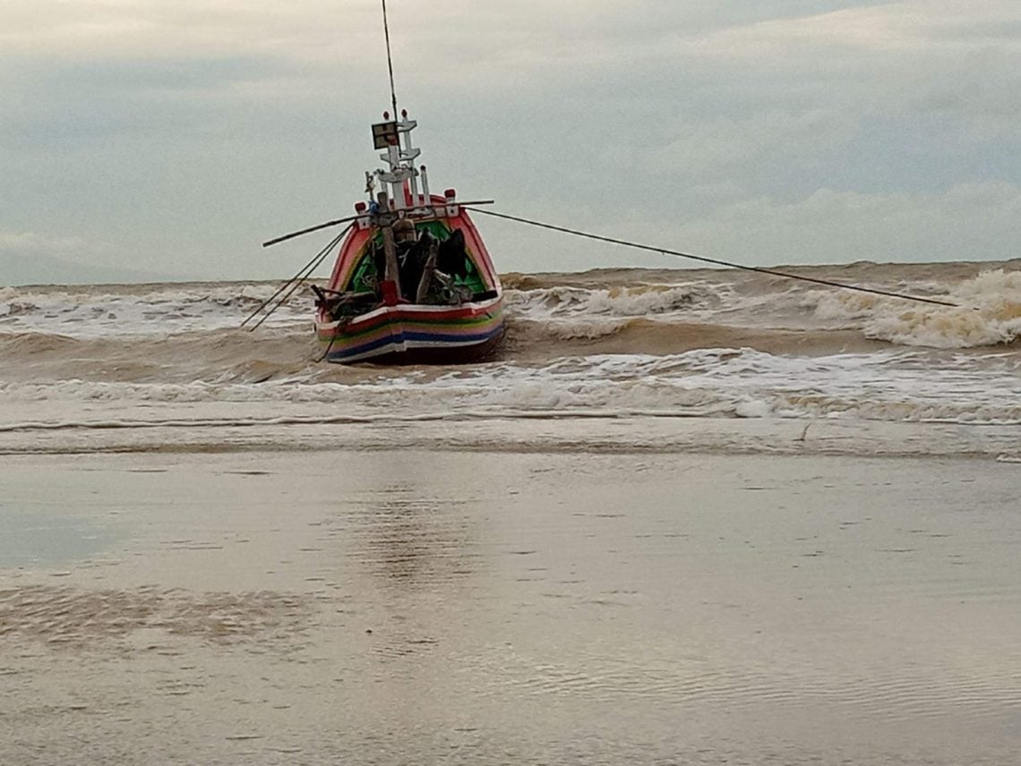 Nelayan Tuban Hilang! Hanya Perahunya Ditemukan Terombang-ambing di Lautan 1 Perahu