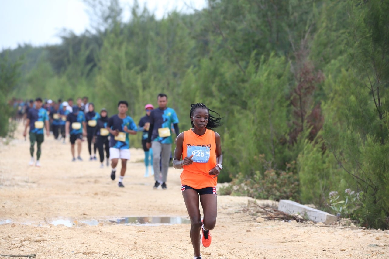 Tuban Beach Run 2024: Angkat Wisata Pesisir di Peringatan Hari Jadi Kabupaten Tuban Ke-731 2 Tuban Beach Run 1