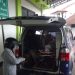 Jenazah mengapung.