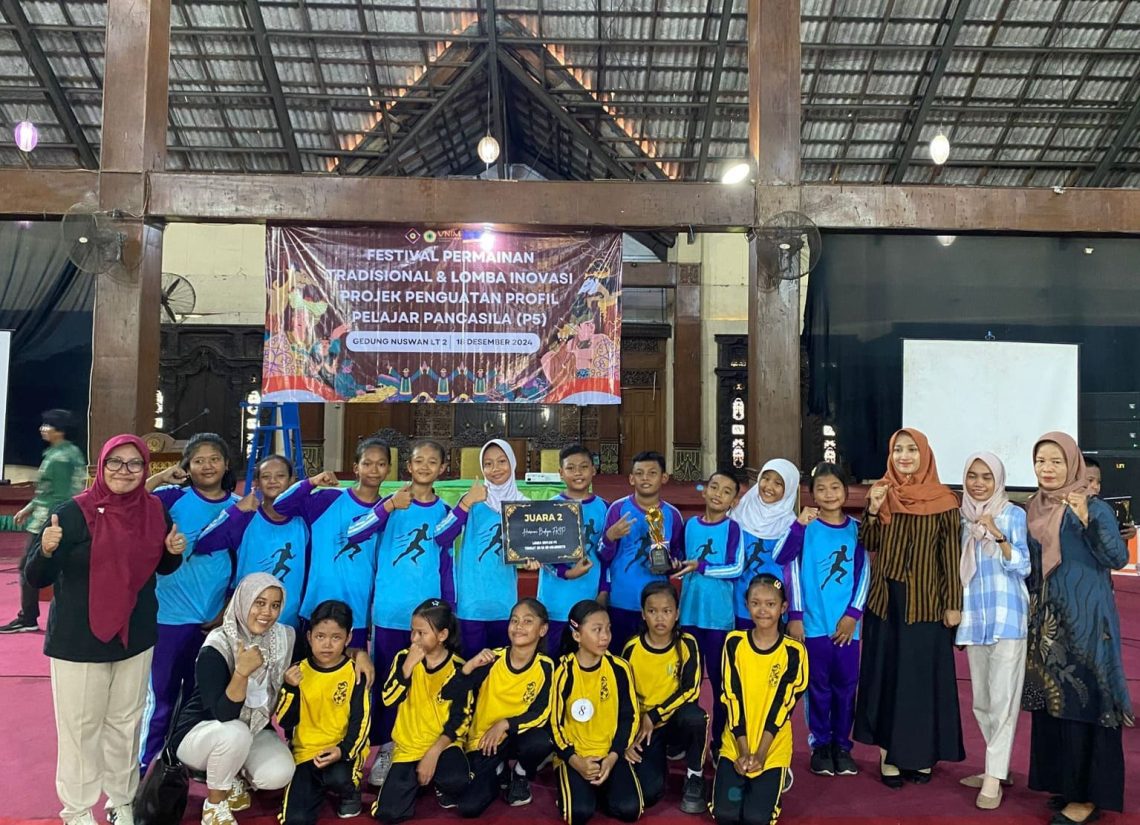 Ajang Inovasi dan Pelestarian Budaya, FKIP Unim Mojokerto Gelar Festival Permainan Tradisional dan Inovasi P5 1 Unim Mojokerto.