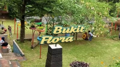 Wisata Bukit Flora.