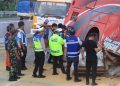 Bus pariwisata.