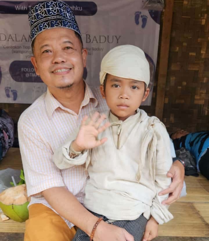 Menyapa Harmoni di Baduy Luar: Wisata yang Menyentuh Jiwa 1 Baduy Luar.