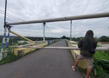 Jembatan penghubung.