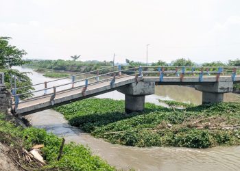 Jembatan penghubung.