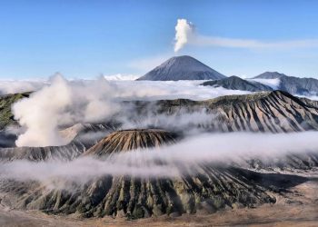 Gunung Semeru.