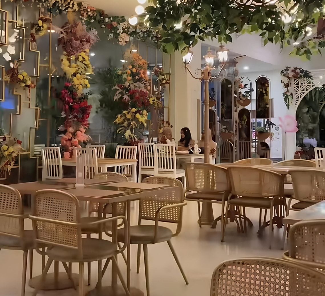 Armey Kitchen & Flowershop