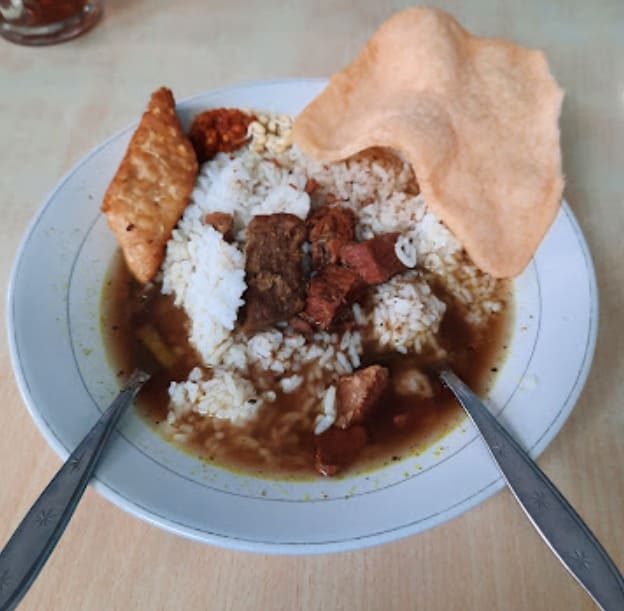Berburu Kuliner Jember di Awal Tahun, 3 Rekomendasi Tempat Legend yang Wajib Dikunjungi saat Liburan 8 a218bb30 1c9d 476a a85c 4b840c968362 1