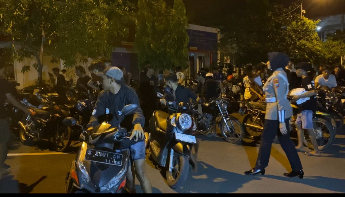 Razia Penuh Drama! Remaja Pelaku Balap Liar di Tuban Berlarian Masuk Persawahan 1 Balap Liar