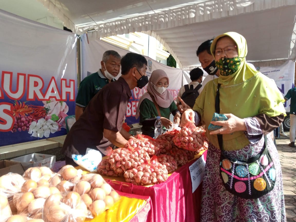 Gerakan Pangan Murah.