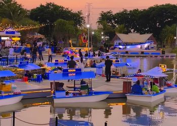 Floating Market Surabaya.