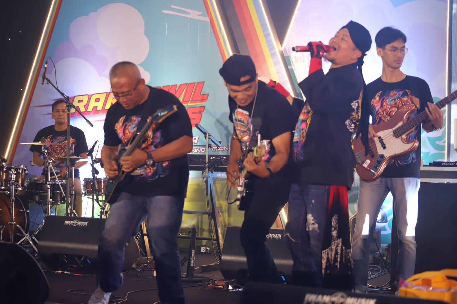 kw rock 1