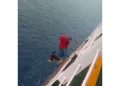Perempuan Jember Lompat ke Laut Selat Bali