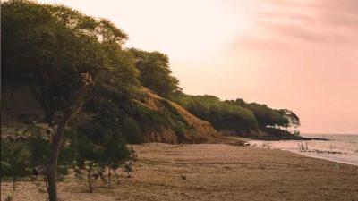 Pantai sowan Tuban