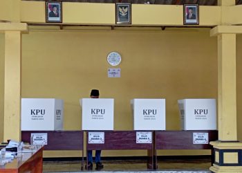 Salah Tulis di TPS Jadi Temuan Dominan di Pilkada Mojokerto 2024 3 TPS saat Pilkada Mojokerto