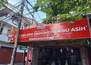 Sate Kelopo Ondomohen Bu Asih Surabaya