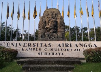 PTN terbaik di Surabaya.