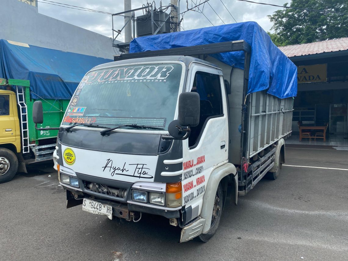 1.500 Liter Solar Dibawa Truk Pengangkut BBM Bersubsidi di Tuban, Polisi Selidiki Pemilik dan Amankan Kendaraan 1 Truk pengangkut BBM.