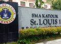 SMA swasta terbaik di Surabaya.