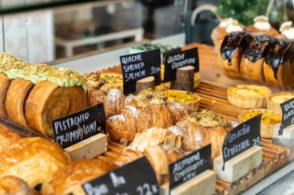 5 Bakery di Malang yang Populer dan Kekinian 2025, Ada Hidden Gem di Tengah Perumahan Suhat 1 Bakery di Malang.