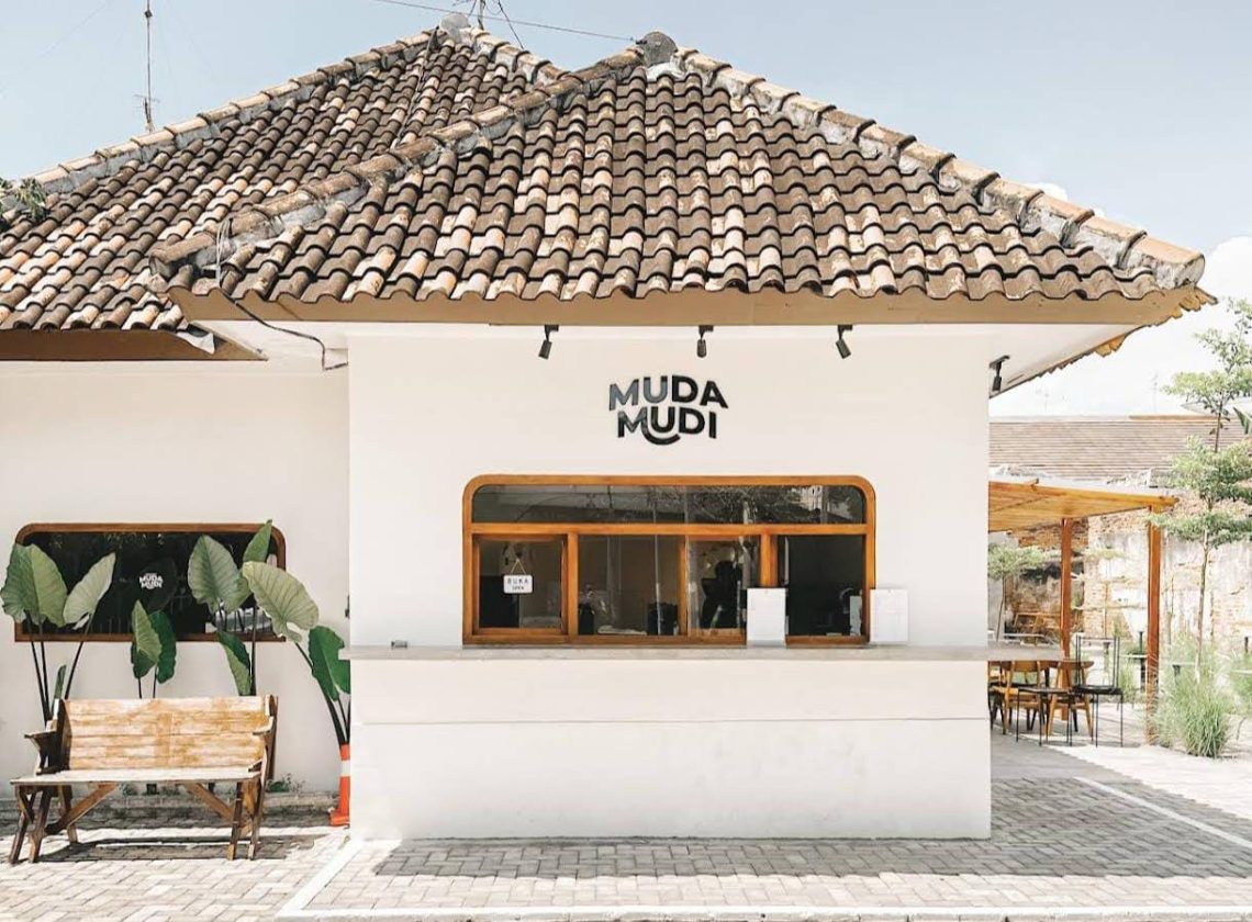Rekomendasi Cafe Kekinian di Tuban: Muda Mudi Cafe Jadi Tempat Nongkrong Hits dan Estetik Favorit Anak Muda 1 Muda Mudi Cafe.