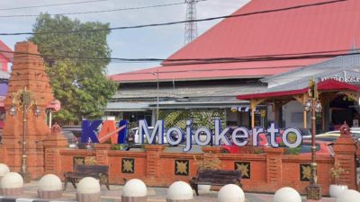 Stasiun Mojokerto.