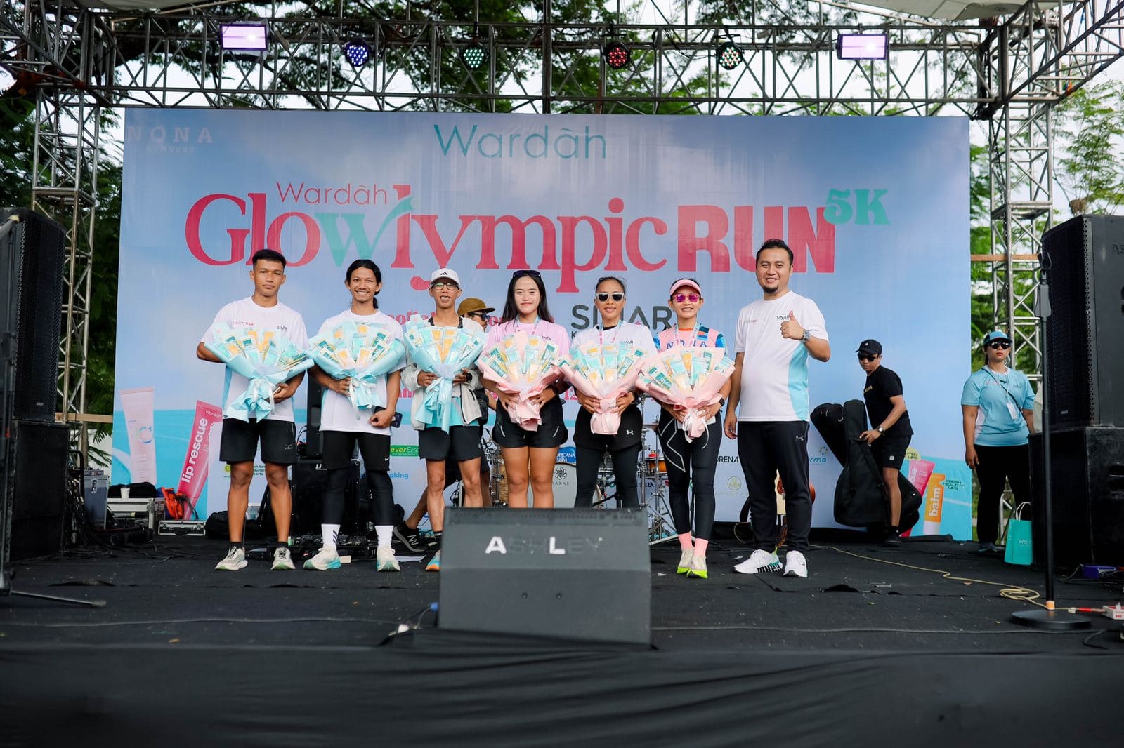 Wardah Glowlympic Run Solo 2025: Lebih dari Sekadar Lari, Bangun Harmoni Gaya Hidup Sehat dan Kecantikan 2 Pemenang Wardah Glowlympic Run Solo 2025.