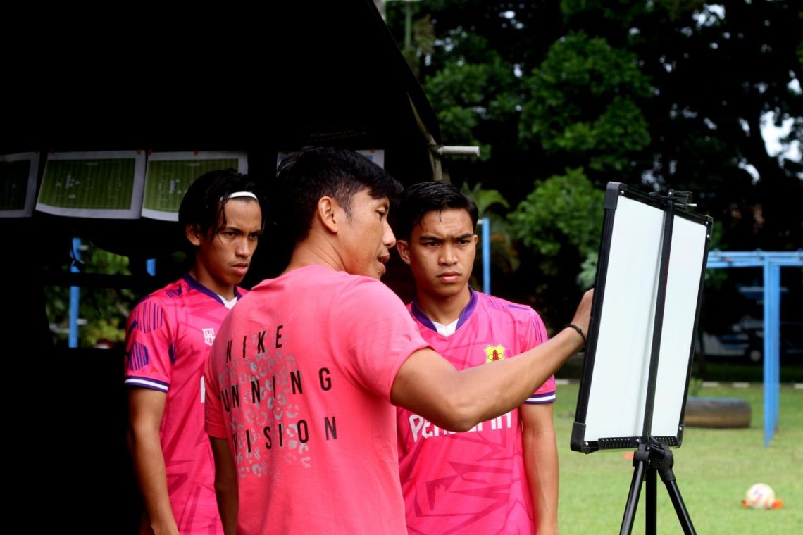 Persema Malang.