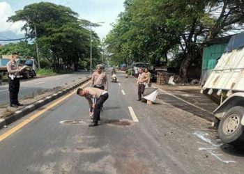 Pemotor di Pasuruan Tewas Tabrak Truk Mogok di Jalan Jurusan Malang-Surabaya, Begini Kronologinya!