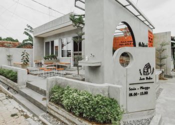 Cafe Omah Bonsari