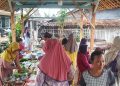 Pasar Desa Mliwang.
