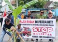 Jalan rusak.