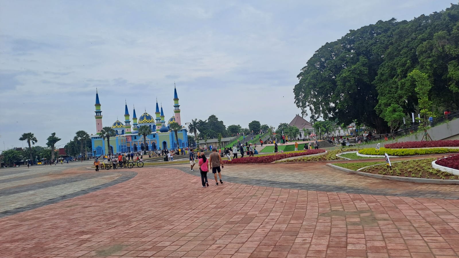 alun alun tuban 1