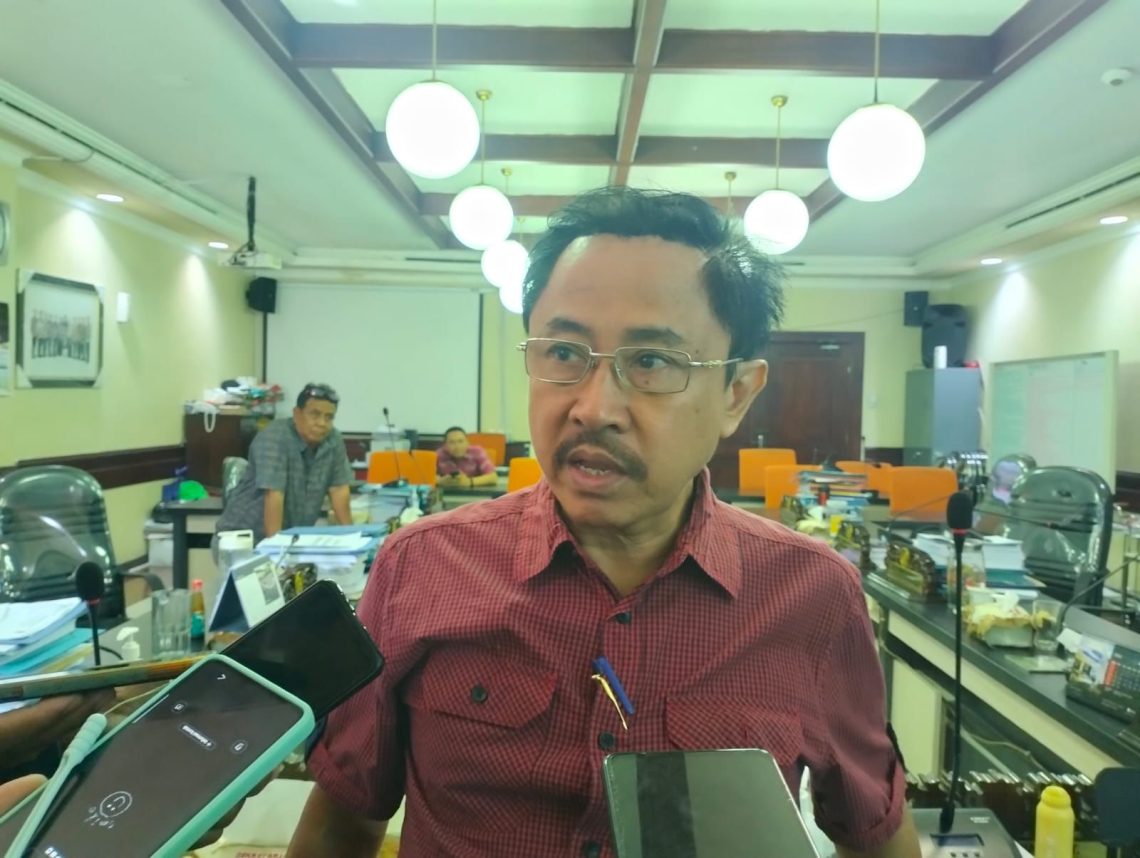 DPRD Surabaya