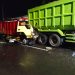 Sopir Diduga Ngantuk, Truk Diesel Hantam Dump Truck Parkir: Satu Orang Tewas 8 Truk diesel.