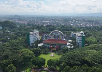 Unej.