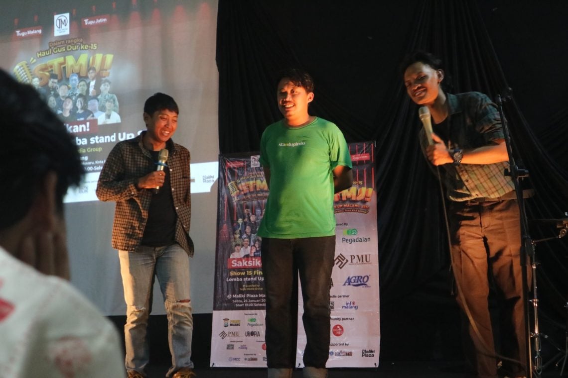 Adu Performa 15 Peserta Semifinal Stand Up Malang Jeh 2025, Keresahan Pribadi Hingga Roasting Penyelenggara 1 15 Peserta