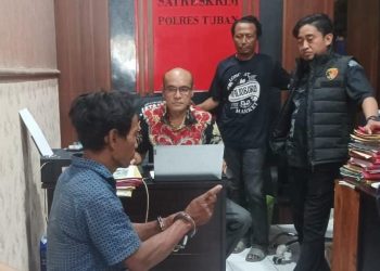 Karyawan Perhutani.