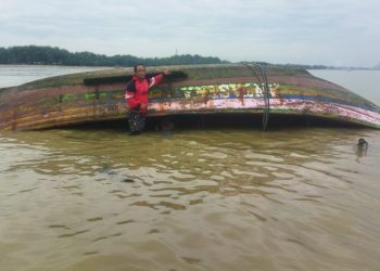 Nelayan Tuban.