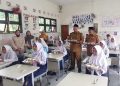 Wakil Wali Kota Mojokerto Tinjau Program MBG Perdana, Ning Ita Titip Salam saat Retreat 3 MBG.