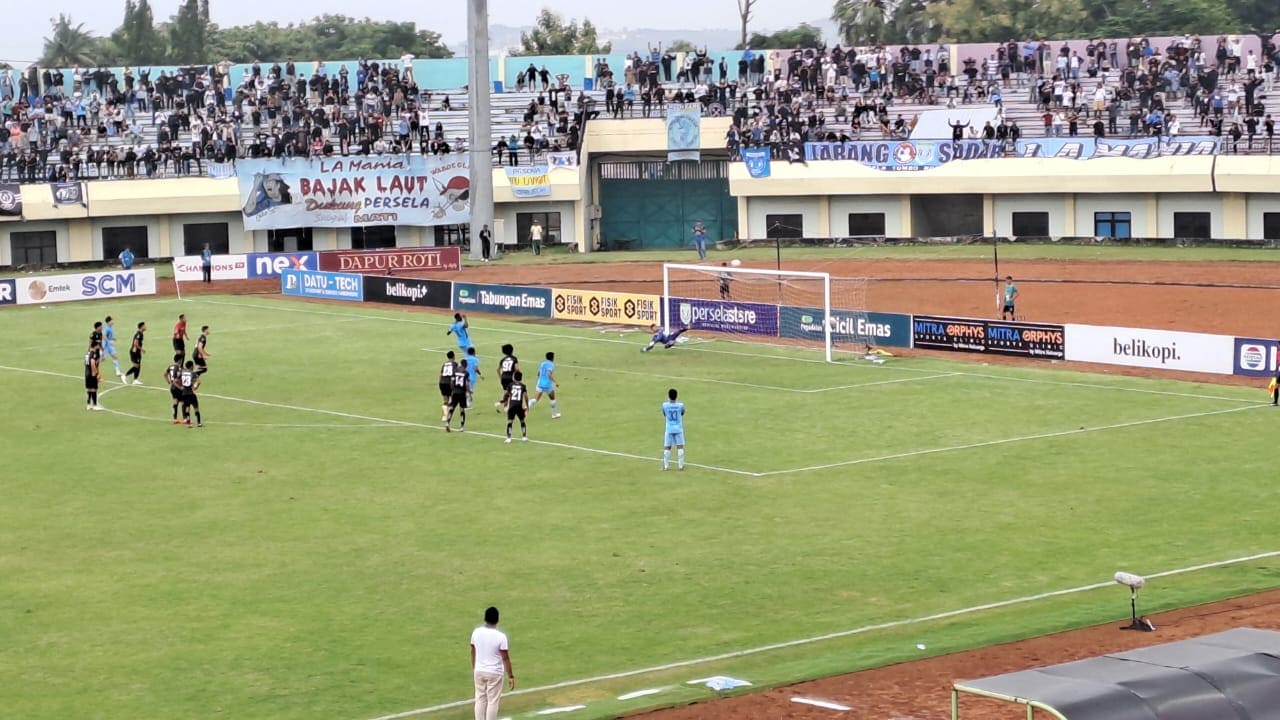 Persela vs Bhayangkara FC.