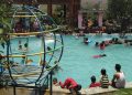Kolam renang di Mojokerto.