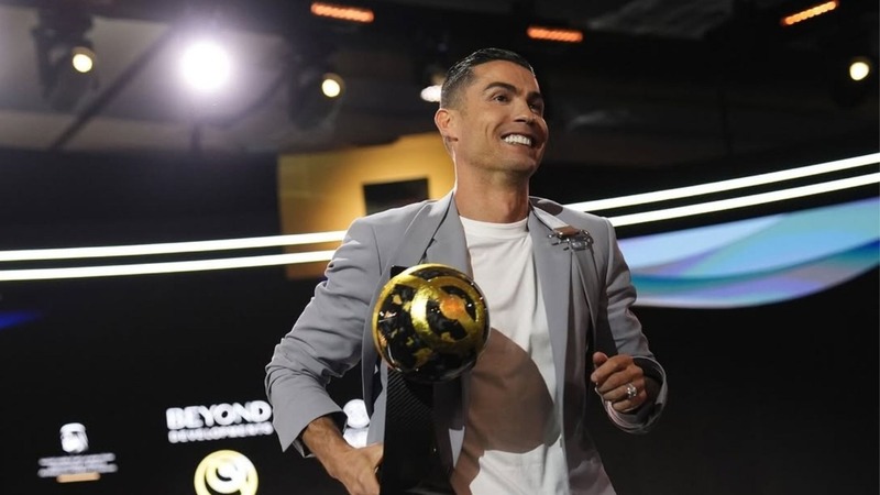 Kedatangan Ronaldo Masih Simpang Siur ke NTT, Netizen Indonesia: Ada Kemungkinan Hoaks, Diprank! 1 Kedatangan Ronaldo.